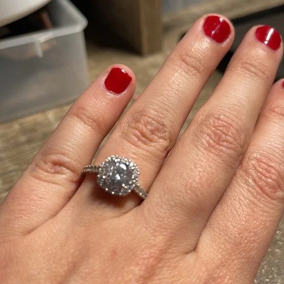 Silver CZ Diamond Studded Ring - Picture 4 of 8